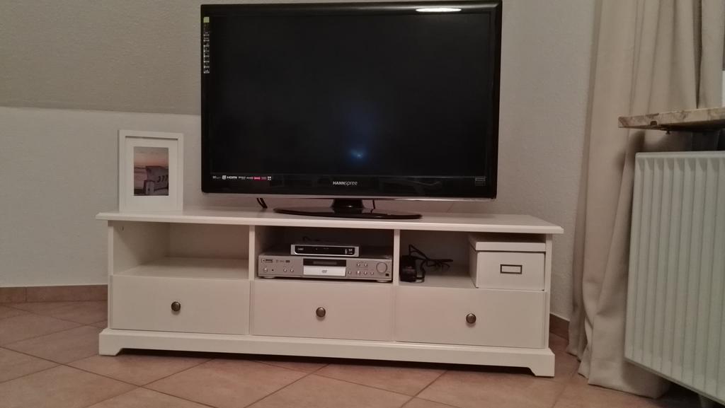 Wat Ne Apartment